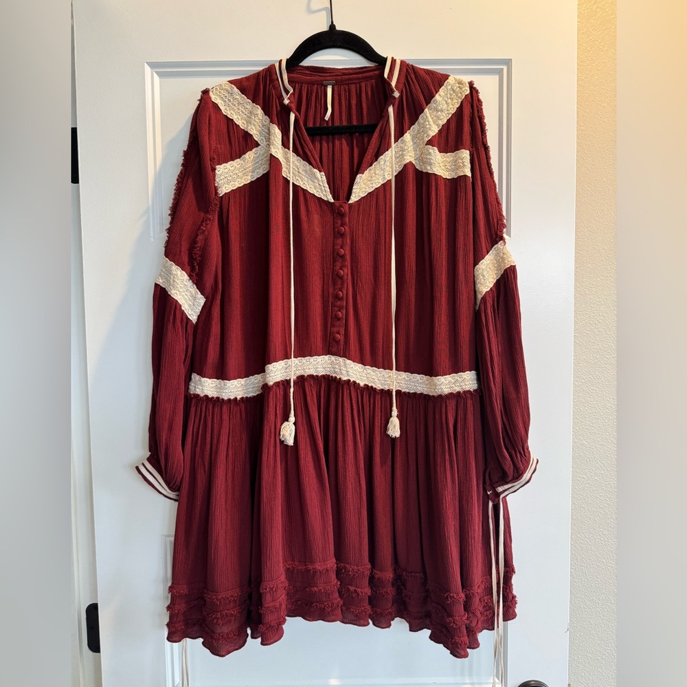 Free People Boho Mini Dress Women’s Small Long Sleeve Red Oversized Tassels